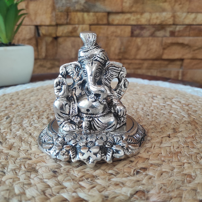 Bhumatha Metal pagdi Ganesh Idol for Diwali Decoration Item - Ganesha for Car Dashboard Ganpati Statue Figurine Murti for Home Office, Tabledesk Diwali Gift Items (Silver 10 CM Height) (Set of 1)