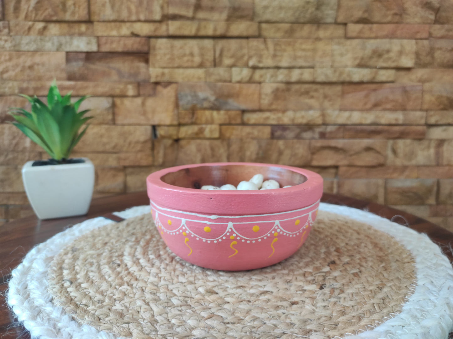 Bhumatha Mango Wood Wooden Potpourri Bowl – Handcrafted Decorative Bowl for Home Décor, Natural Wooden Aromatherapy Holder, 1 Piece, (Light Pink) Color